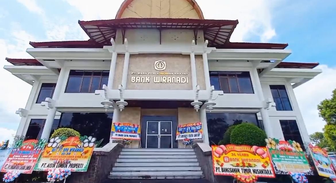 Ulang Tahun Bank Wiranadi Yang Ke 34 Tahun